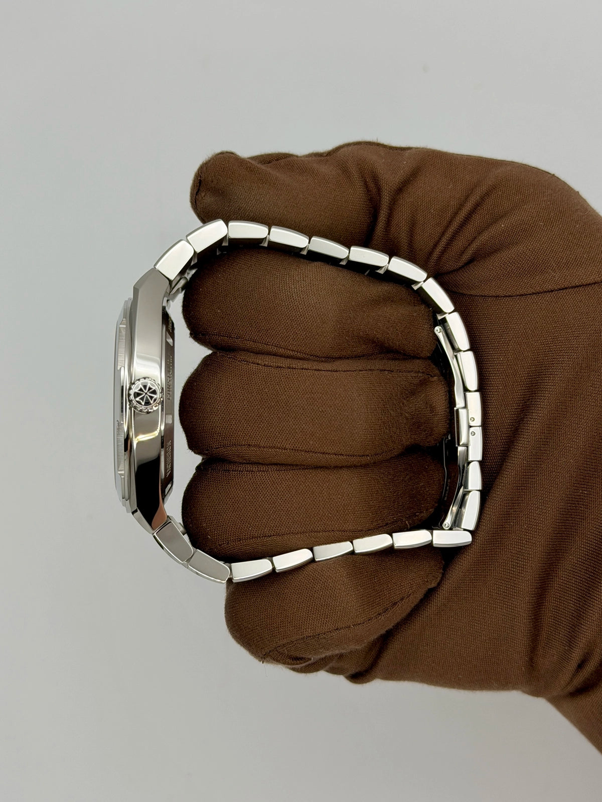 Vacheron Constantin Overseas 4520V/210A-B128 — photo 2 of 9