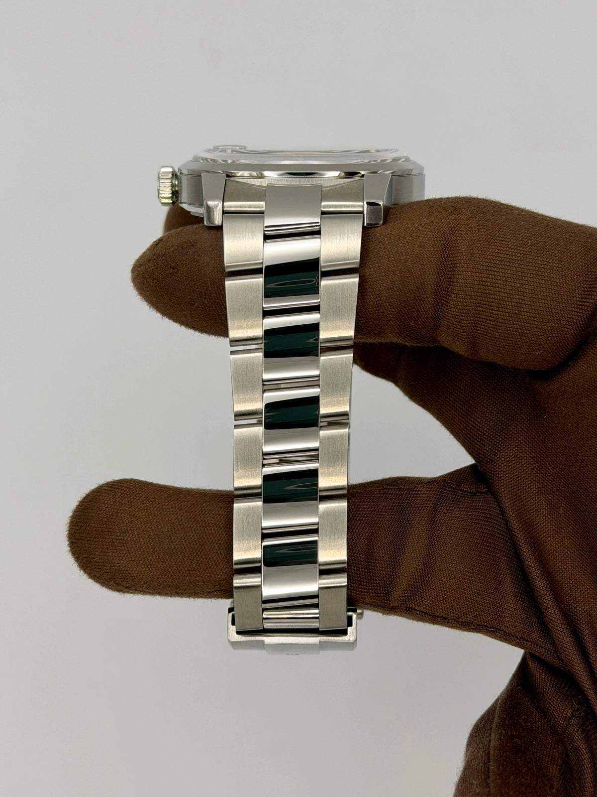 Breitling Top Time B31 AB3113171L1A1 — photo 6 of 8