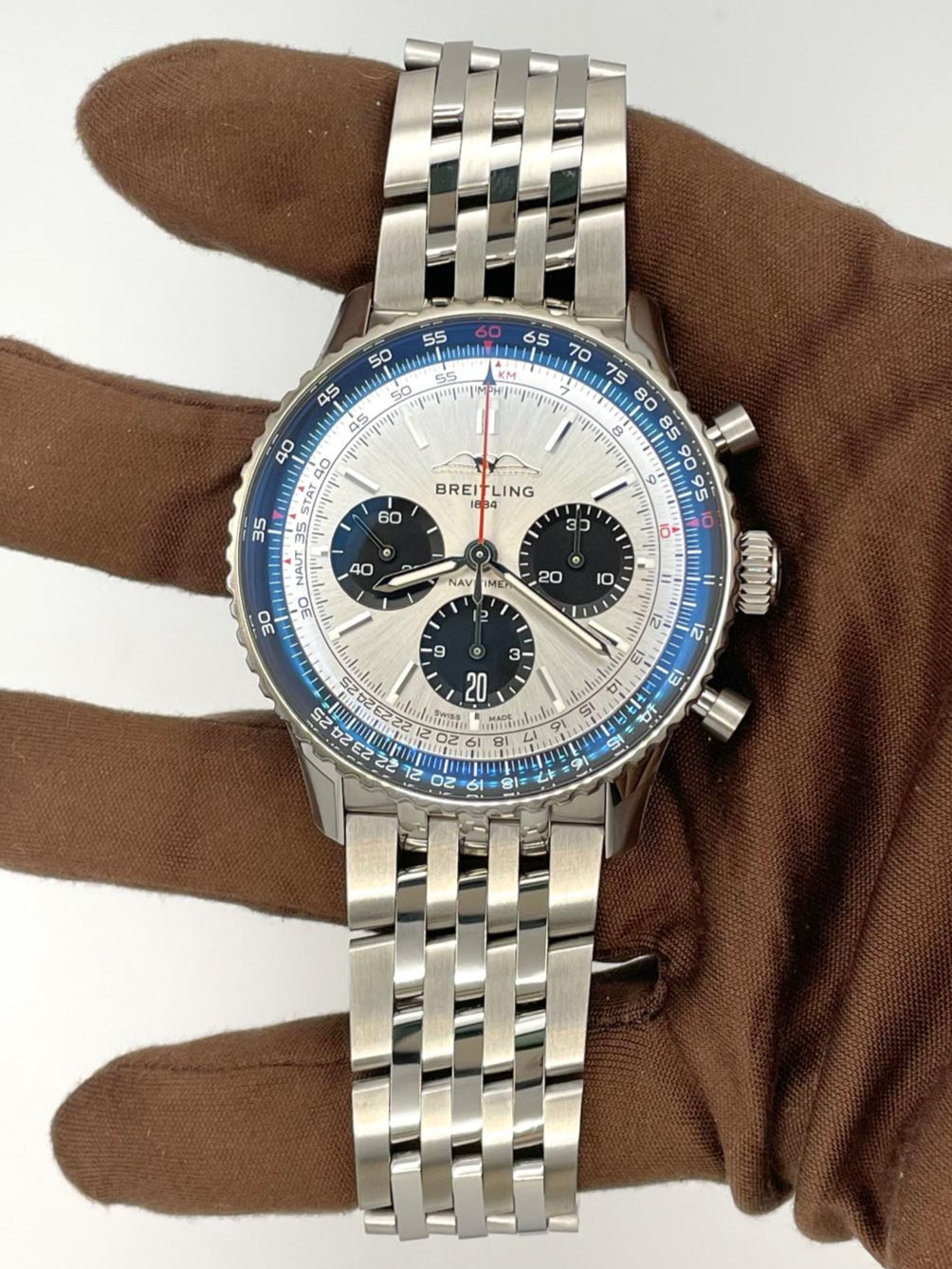 NEW 2025 Breitling Navitimer B01 Chronograph 43 Silver Dial AB0138241G1A1