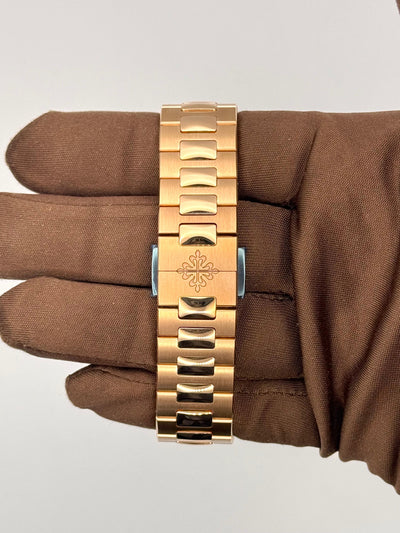 2025 Patek Philippe Nautilus 40mm Rose Gold 5990/1R-001