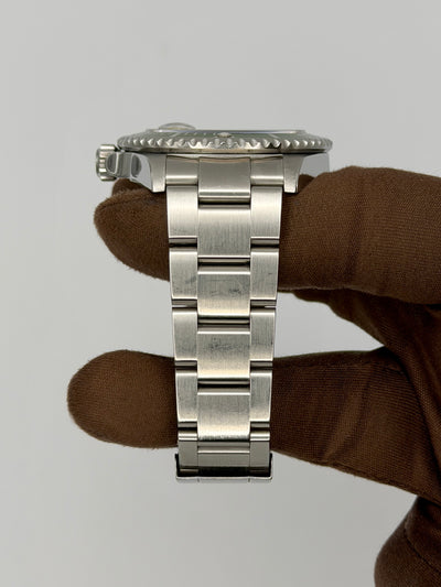 2007 Rolex Submariner 'Kermit' 40mm Stainless Steel 16610LV