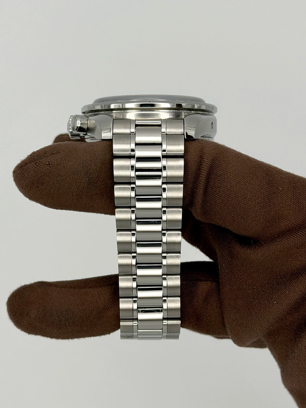 2023 Omega Speedmaster 38 Co-Axial Chronograph 38mm Stainless Steel 324.30.38.50.03.001