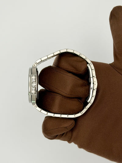 2023 Patek Philippe Ladies Nautilus 35mm Stainless Steel 7118/1A-010
