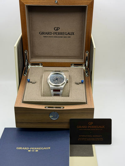 2021 Girard-Perregaux Laureato Fits up to 6.75 inch wrist size 42mm Stainless Steel 81010-11-191511A