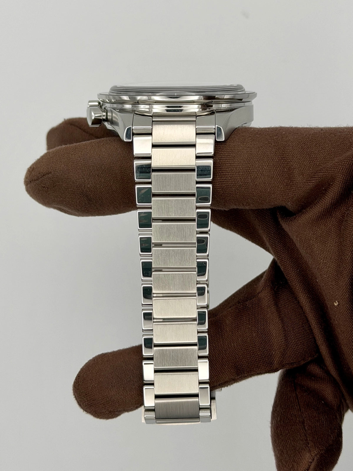 2023 Omega Speedmaster Moonwatch "Ed White" 39.7mm Stainless Steel 311.30.40.30.01.001