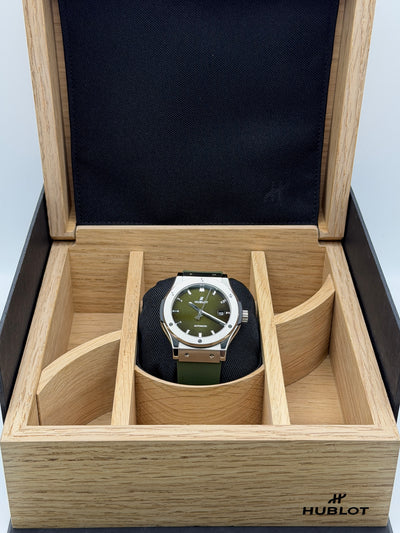 2026 Hublot Classic Fusion Chronograph 42mm Titanium 542.NX.8970.RX