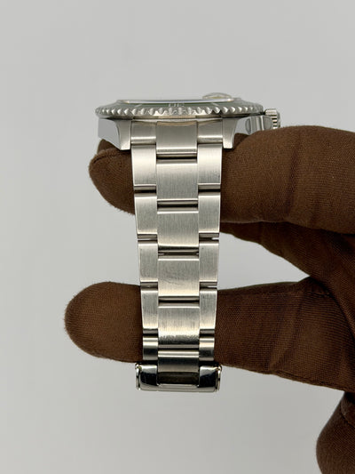 2007 Rolex Submariner 'Kermit' 40mm Stainless Steel 16610LV