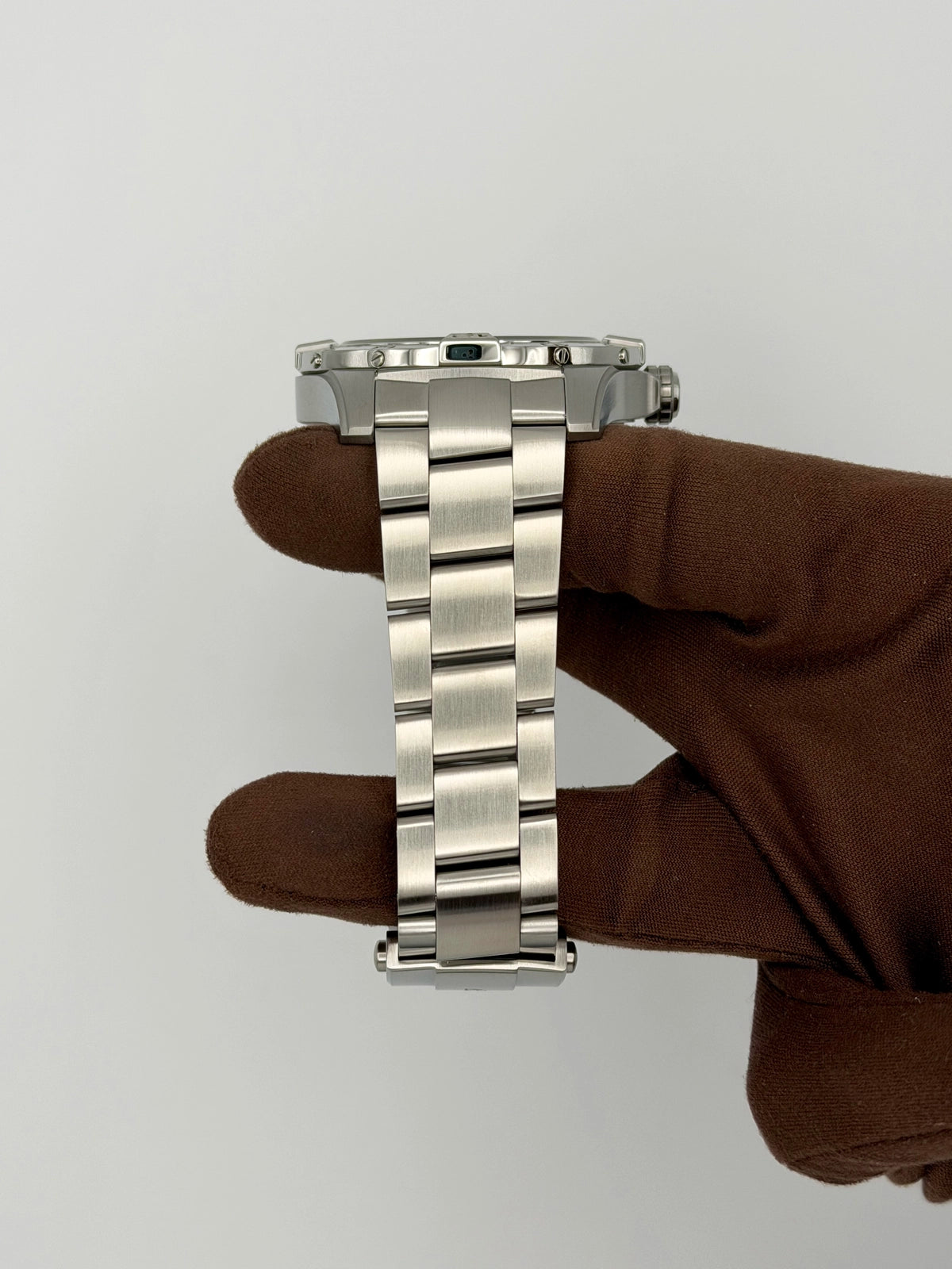 2026 Breitling Avenger Automatic GMT 44 44mm Stainless Steel A32320101B1A1