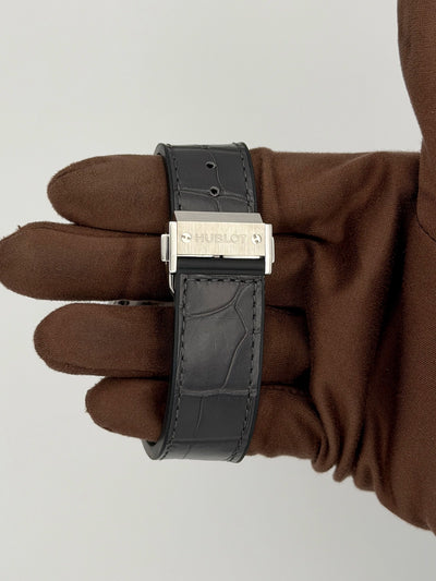 2026 Hublot Classic Fusion 42mm Titanium 542.NX.7071.LR