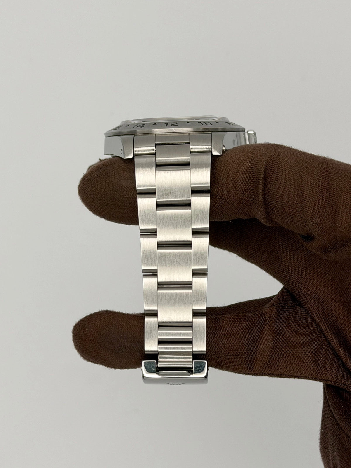 1992 Rolex Explorer II Panna Cream Unpolished Full Set 40mm Stainless Steel 16570