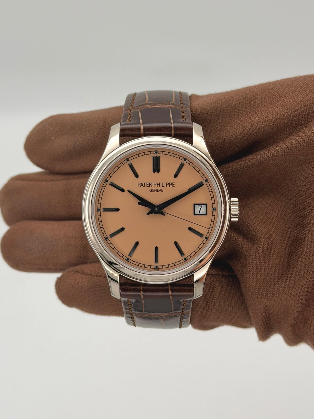 2026 Patek Philippe Calatrava 39mm White Gold 5227G-015