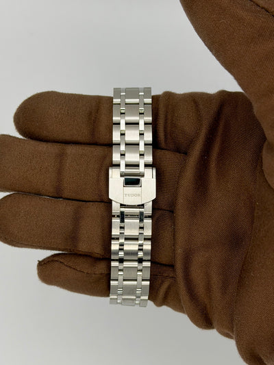2025 Tudor Royal 28mm Stainless Steel M28300-0006