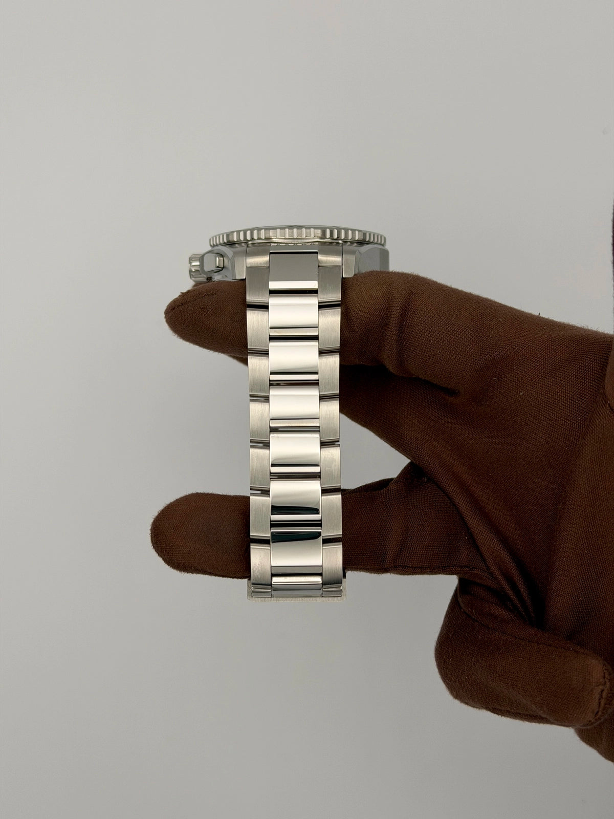 2026 TAG Heuer Aquaracer Professional 200 Date Quartz 40mm Stainless Steel CBP1110.BA0627