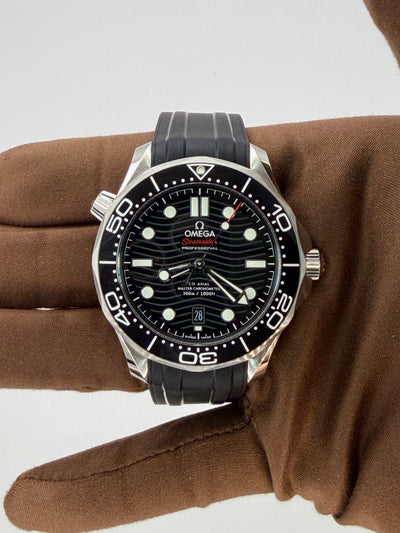 2025 Omega Seamaster Diver 300M Co-Axial Master Chronometer 42mm Stainless Steel 210.32.42.20.01.001