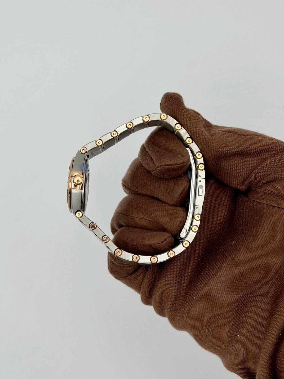 2026 Omega Constellation Quartz 25mm Stainless Steel/Sedna Gold 131.20.25.60.53.002