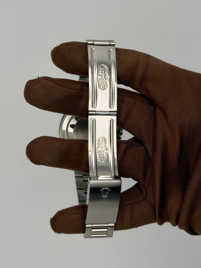 1992 Rolex Explorer II Panna Cream Unpolished Full Set 40mm Stainless Steel 16570