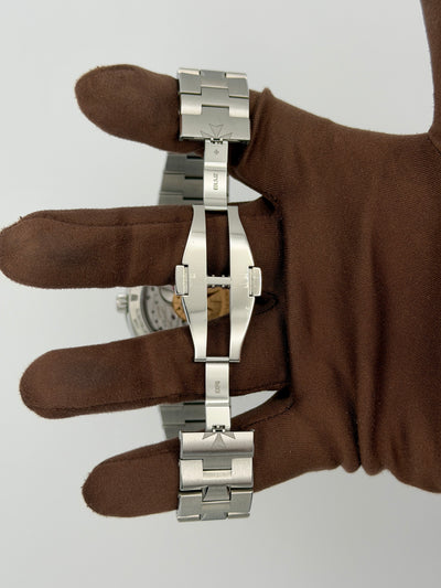 2025 Vacheron Constantin Overseas 41mm Stainless Steel 4520V/210A-B128