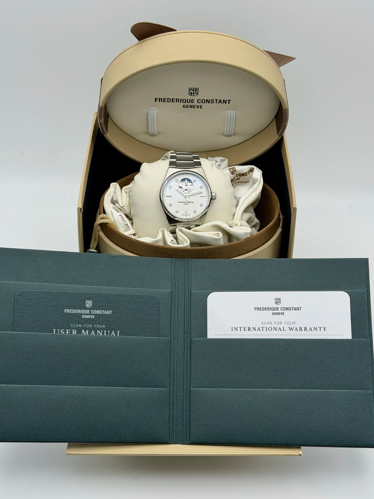 Frederique Constant Highlife Ladies Automatic Heart Beat FC-310SD2NH6B — photo 9 of 9