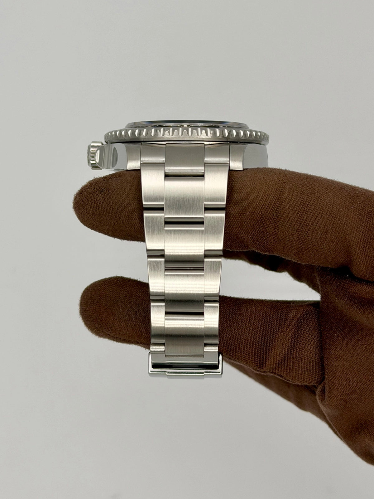 Rolex Sea-Dweller 116600 — photo 6 of 9