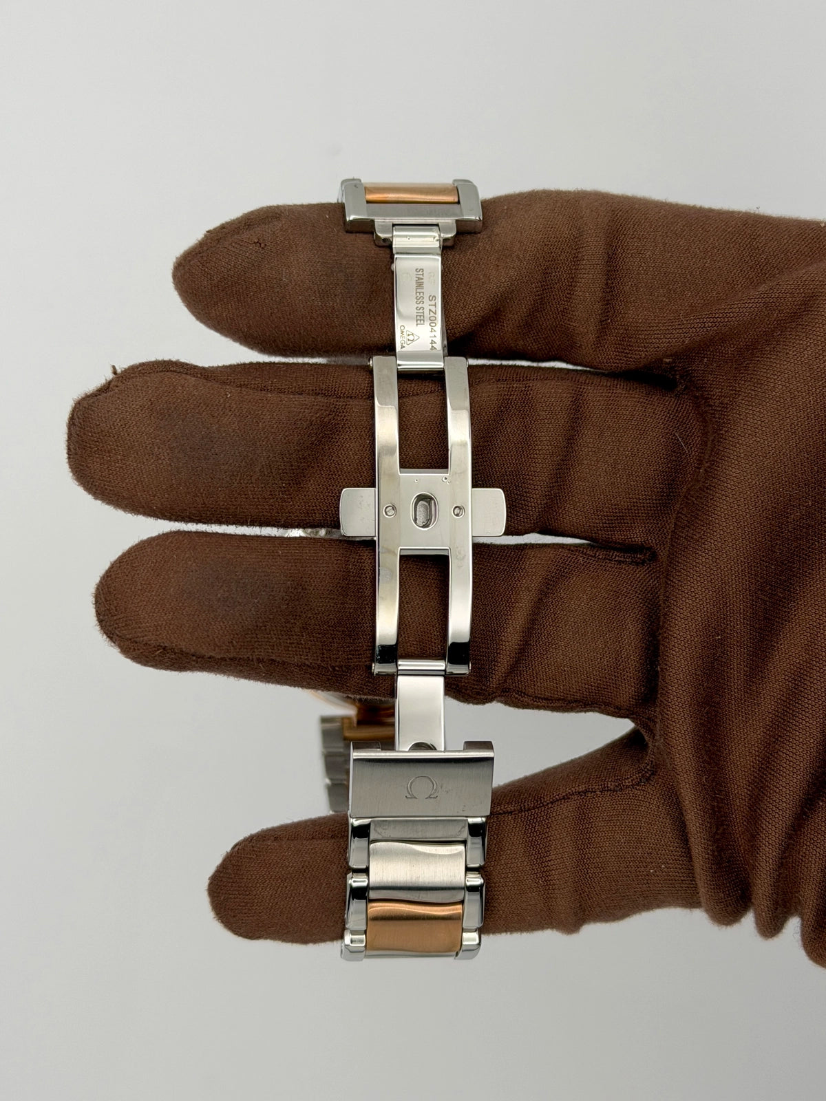 2026 Omega De Ville Ladymatic 34mm Stainless Steel/Sedna Gold 425.38.34.20.55.004