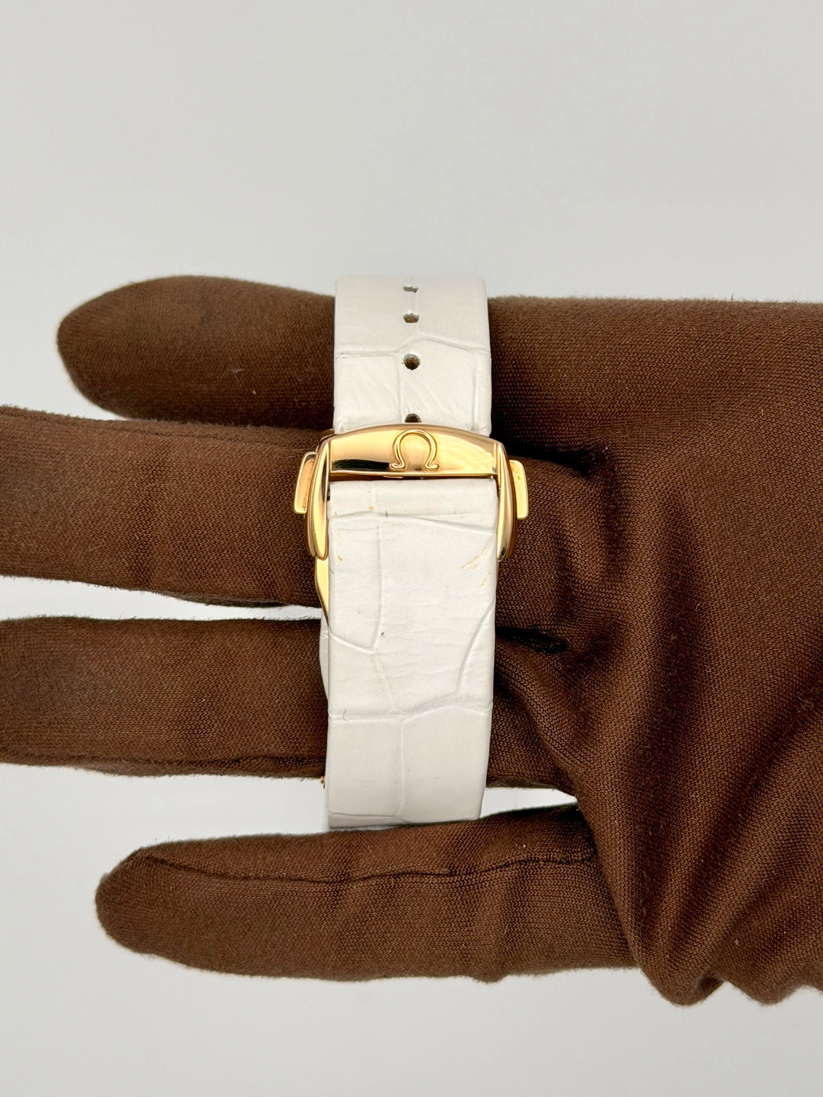 Omega De Ville Ladymatic 425.68.34.20.55.001 — photo 7 of 9