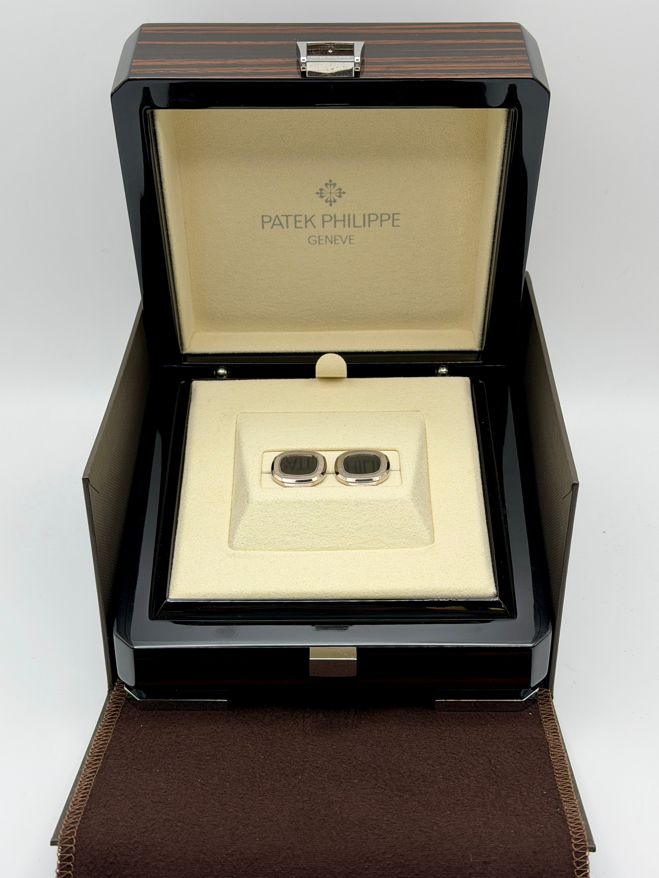 2026 Patek Philippe Nautilus Cuff Links White Gold 205.9057G