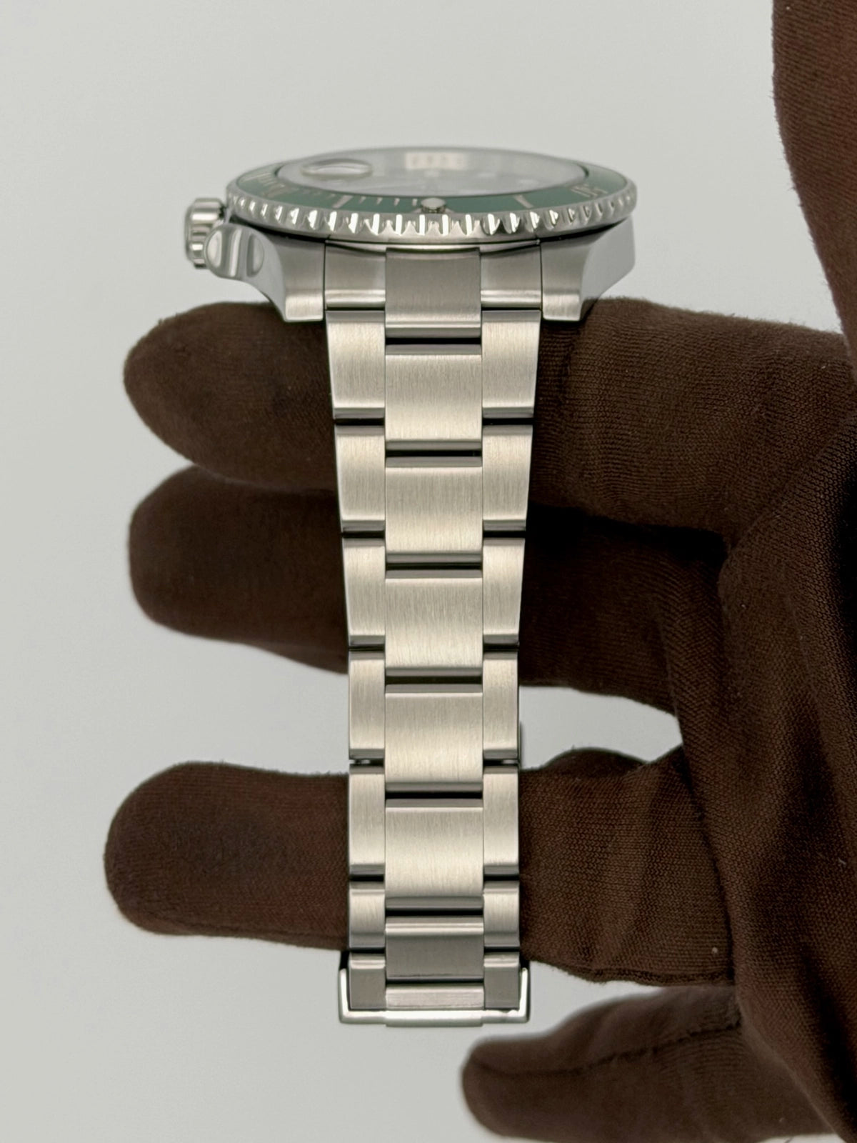 2011 Rolex Submariner Hulk 40mm Stainless Steel 116610LV