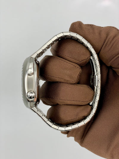 2025 H. Moser & Cie. Streamliner Flyback Chronograph Cortina Edition 42mm Stainless Steel 6907-1203