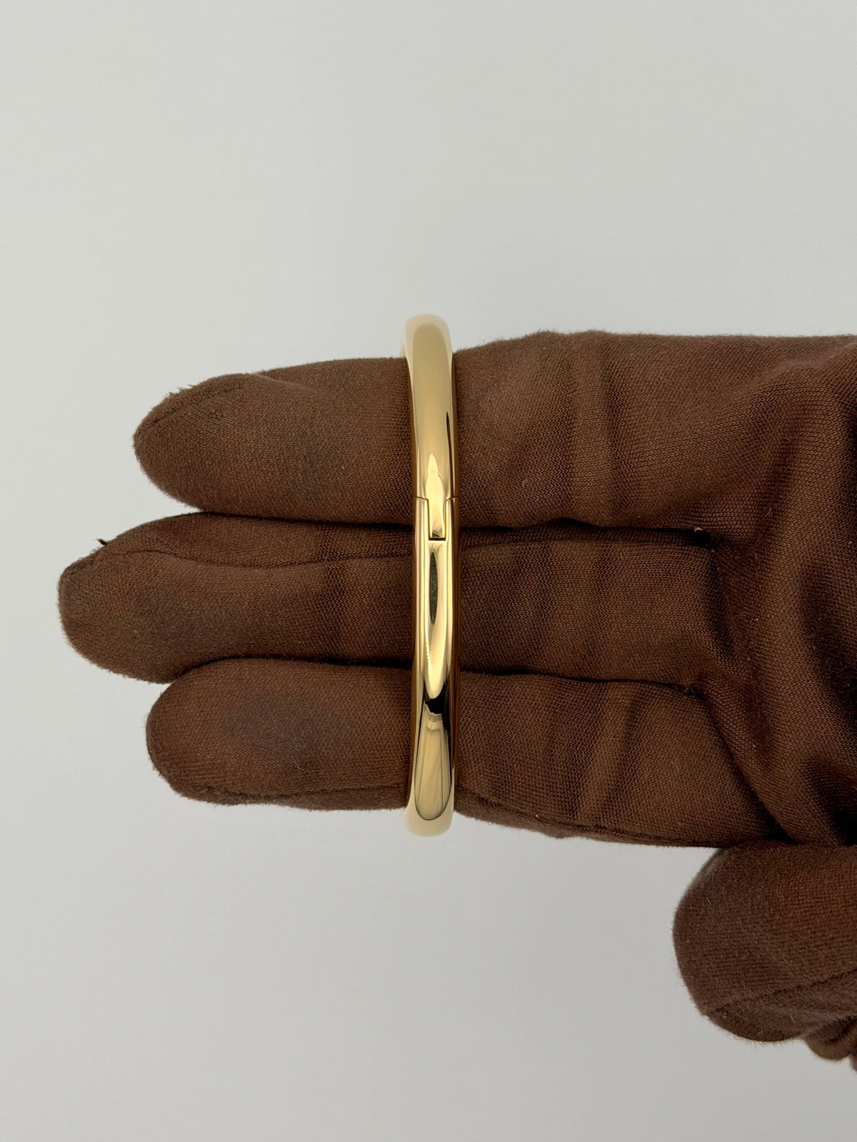 2026 Cartier Baignoire Mini Size 15 24.6 mm x 18.7 mm Yellow Gold WGBA0077