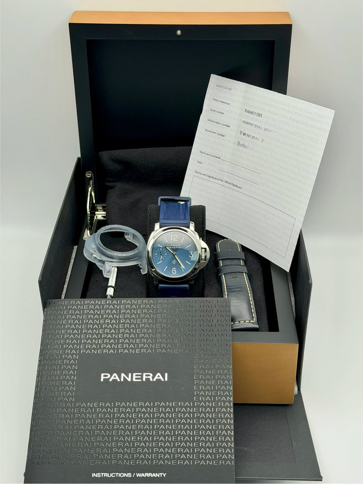 Panerai Luminor Logo Blu Mare PAM01085 — photo 8 of 8