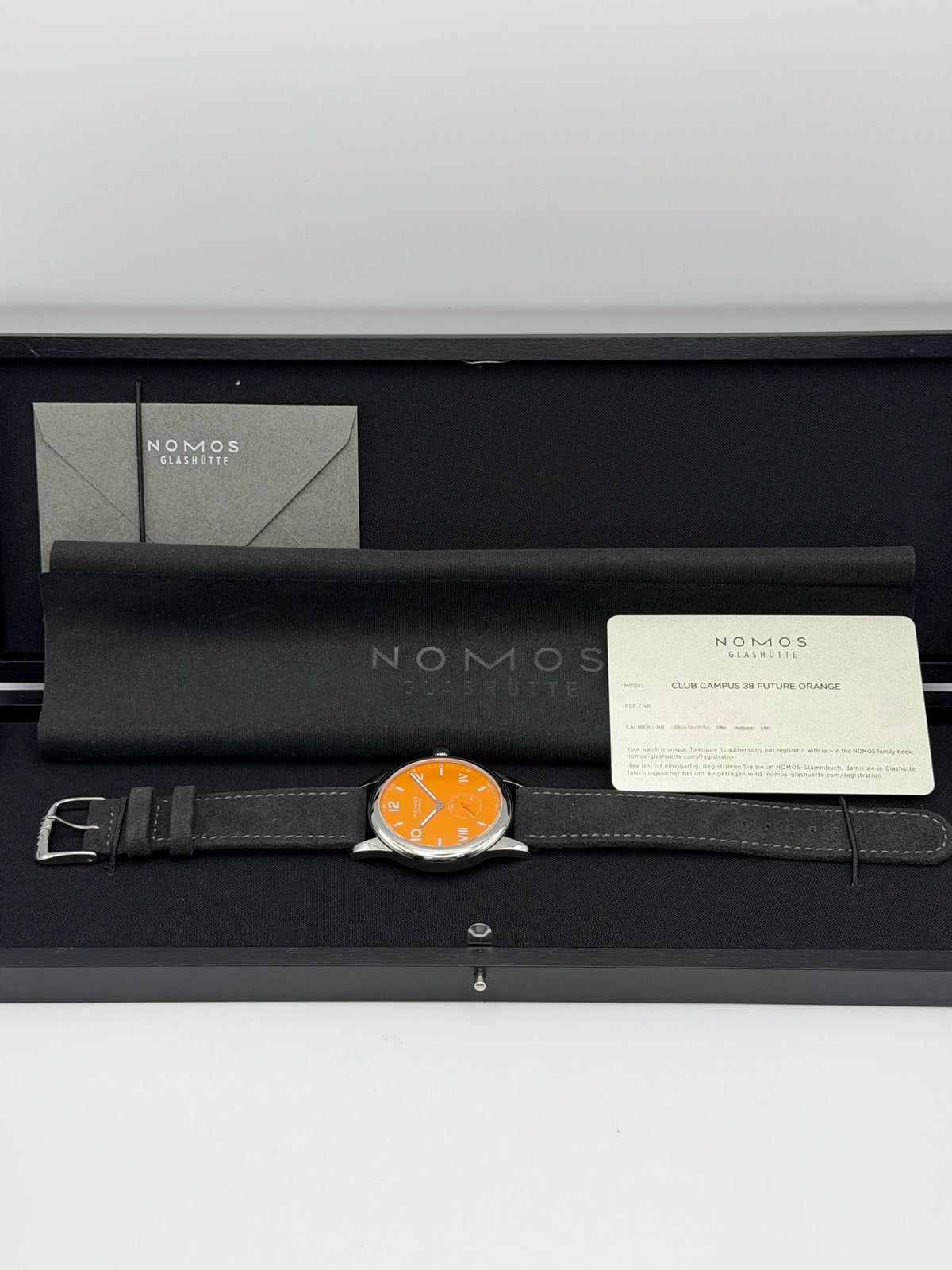 Nomos Club Campus 38 Future Orange 729 — photo 8 of 8