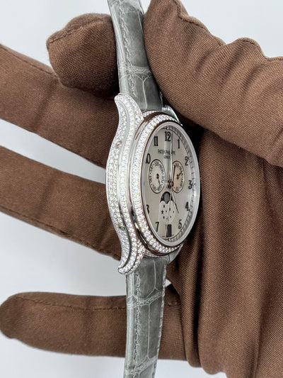 2024 Patek Philippe Ladies Annual Calendar Complications 38mm White Gold 4948G-010