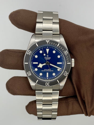 2025 Tudor Black Bay 68 43mm Stainless Steel M7943A1A0NU-0001
