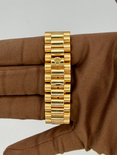 1990 Rolex Day-Date 36mm Yellow Gold 18238
