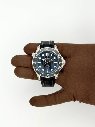 2022 Omega Seamaster Diver 300M Co-Axial Master Chronometer 42mm Stainless Steel 210.32.42.20.01.001