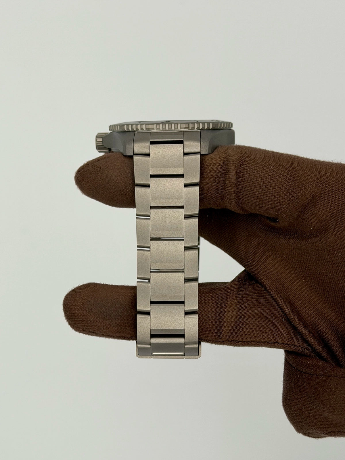 2026 Tag Heuer Aquaracer Professional 200 Solargraph 40mm Titanium WBP1180.BF0000
