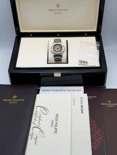 2011 Patek Philippe Ladies Nautilus 32mm White Gold 7011/1G-010