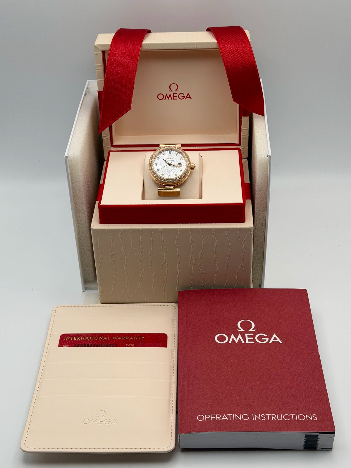 Omega De Ville Ladymatic 425.68.34.20.55.001 — photo 9 of 9
