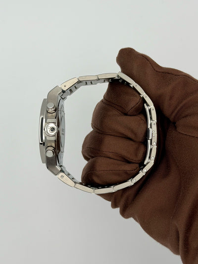 2025 Girard-Perregaux Laureato Chronograph Aiiro 42mm Titanium 81020-21-3311-1GM
