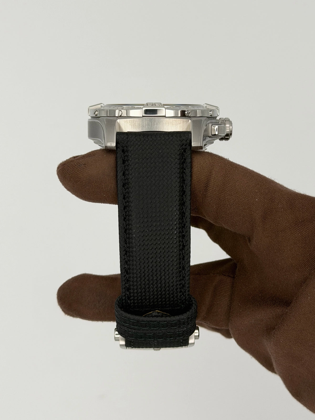 Breitling Avenger B01 Chronograph AB0146101B1X1 — photo 5 of 9