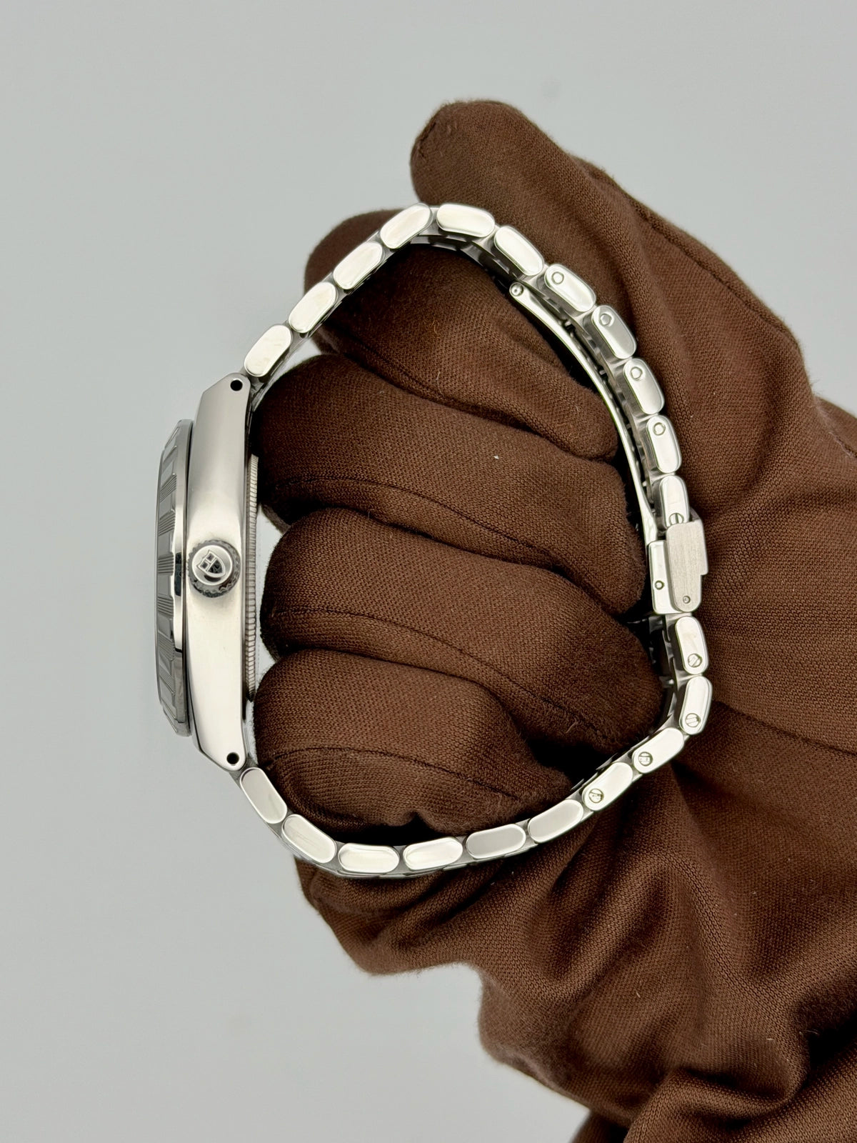 Tudor Royal M28400-0006 — photo 2 of 8