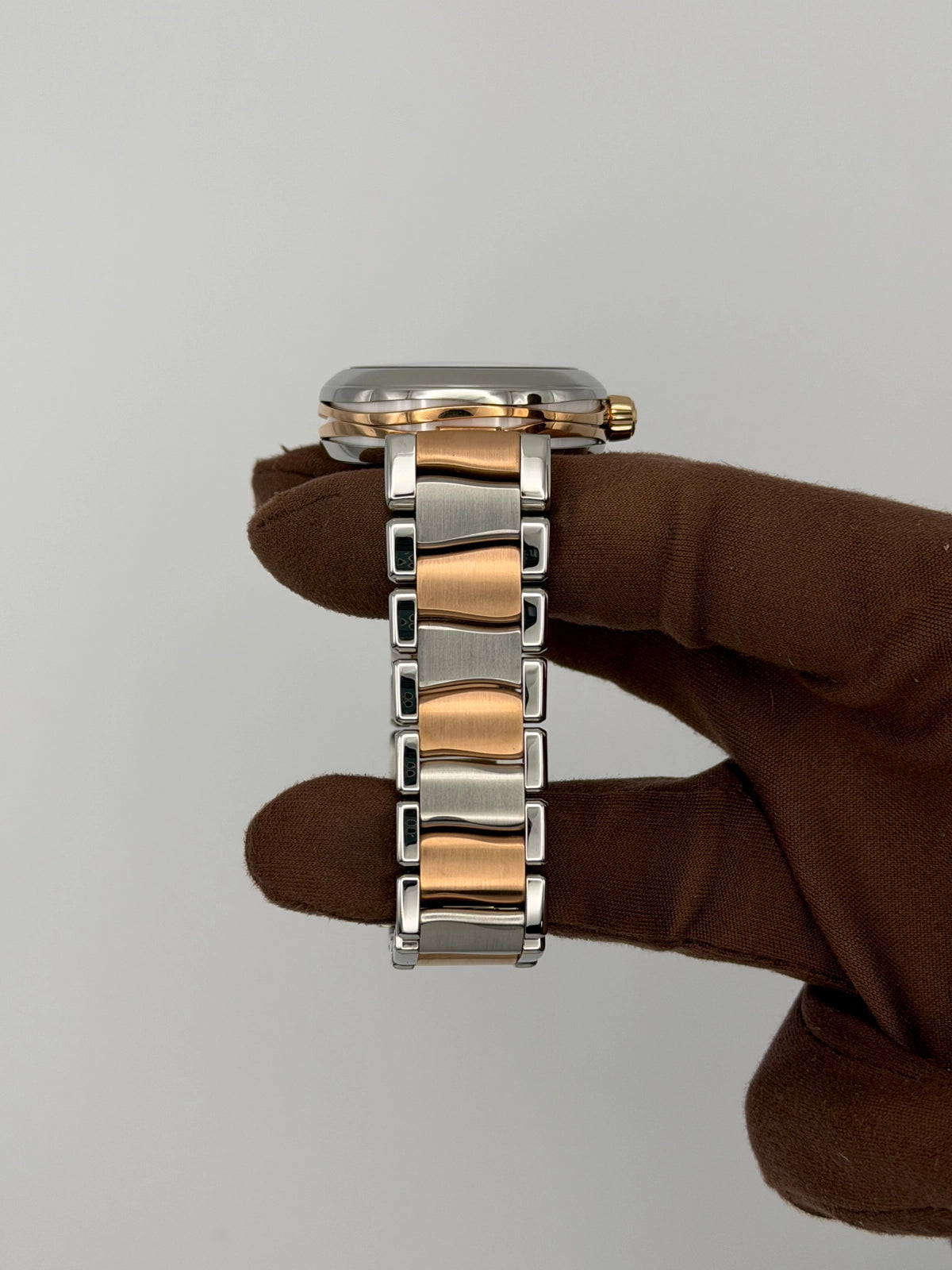 2026 Omega De Ville Ladymatic 34mm Stainless Steel/Sedna Gold 425.38.34.20.55.004