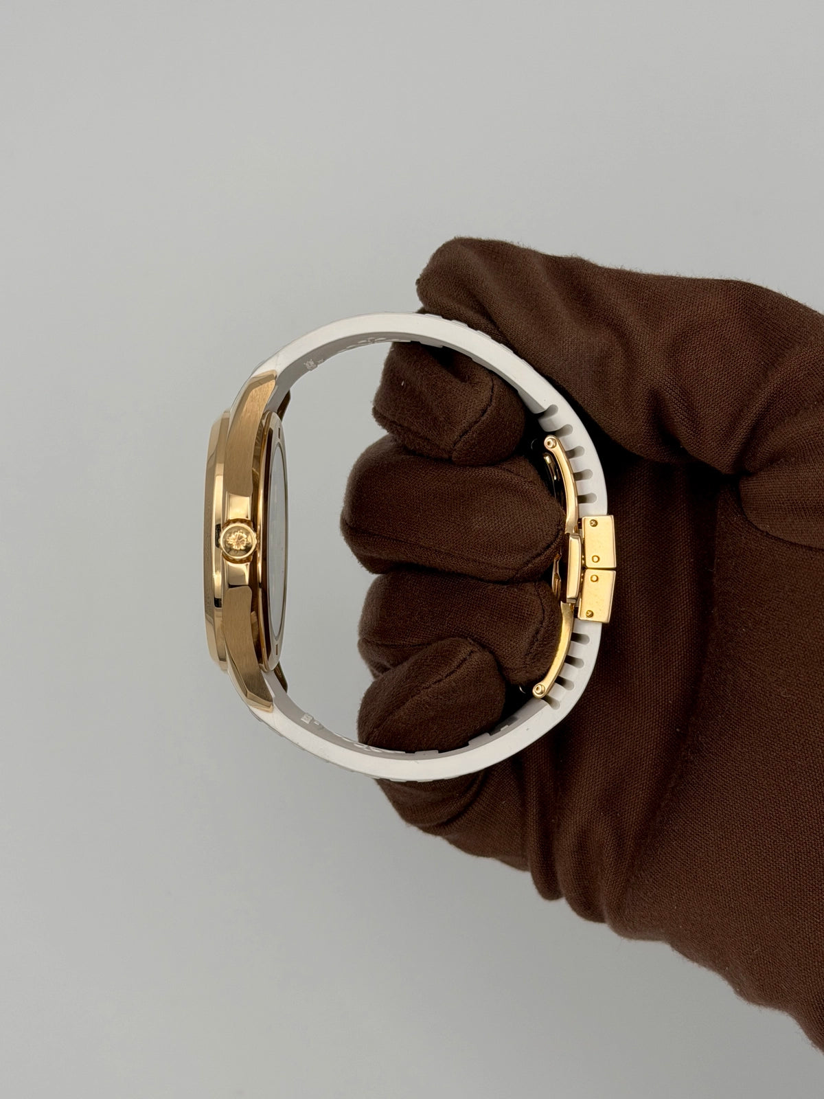 2022 Patek Philippe Aquanaut 38.8mm Rose Gold 5268/200R-001