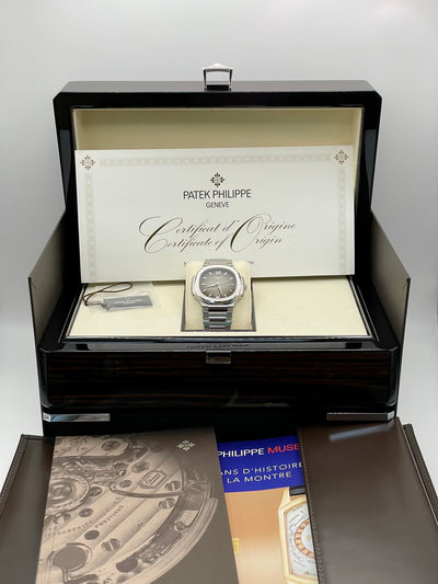 2026 Patek Philippe Ladies Nautilus 35mm Stainless Steel 7118/1A-011