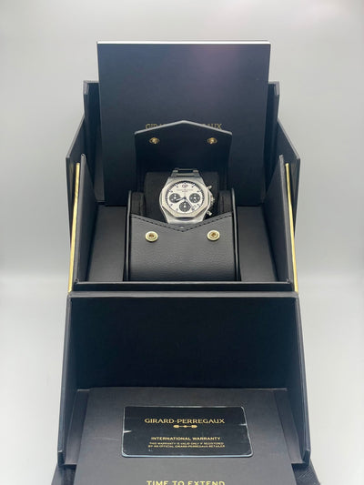 2025 Girard-Perregaux Laureato Chronograph 42mm Stainless Steel 81020-11-131-11A
