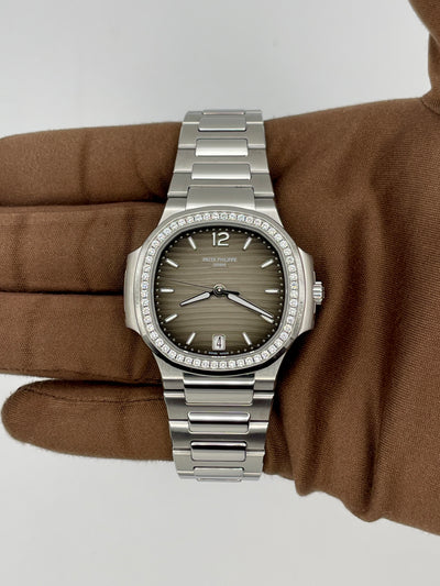 2025 Patek Philippe Ladies Nautilus 35mm Stainless Steel 7118/1200A-011