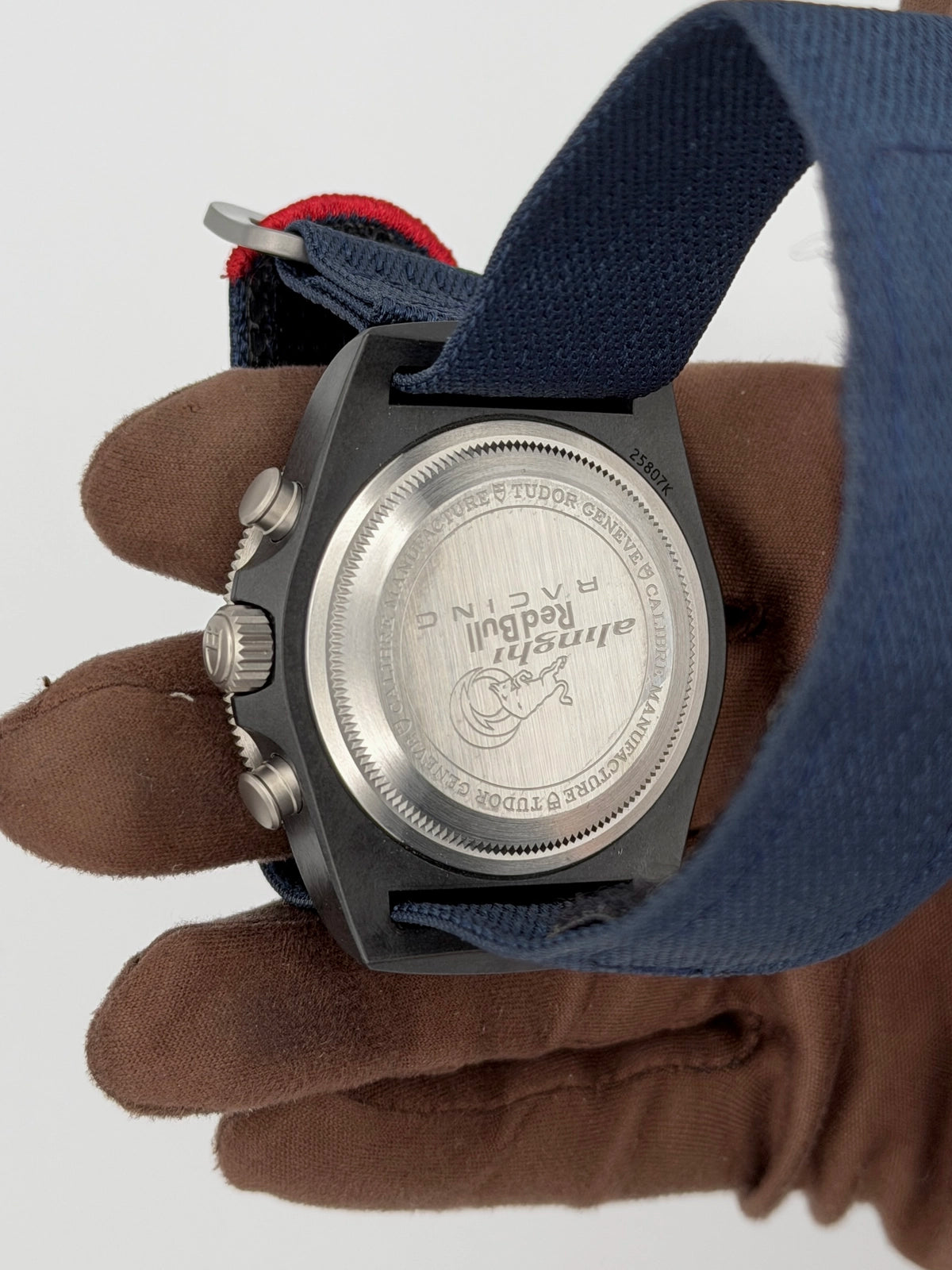 Tudor Pelagos FXD Chrono Alinghi Red Bull M25807KN-0001 — photo 4 of 9