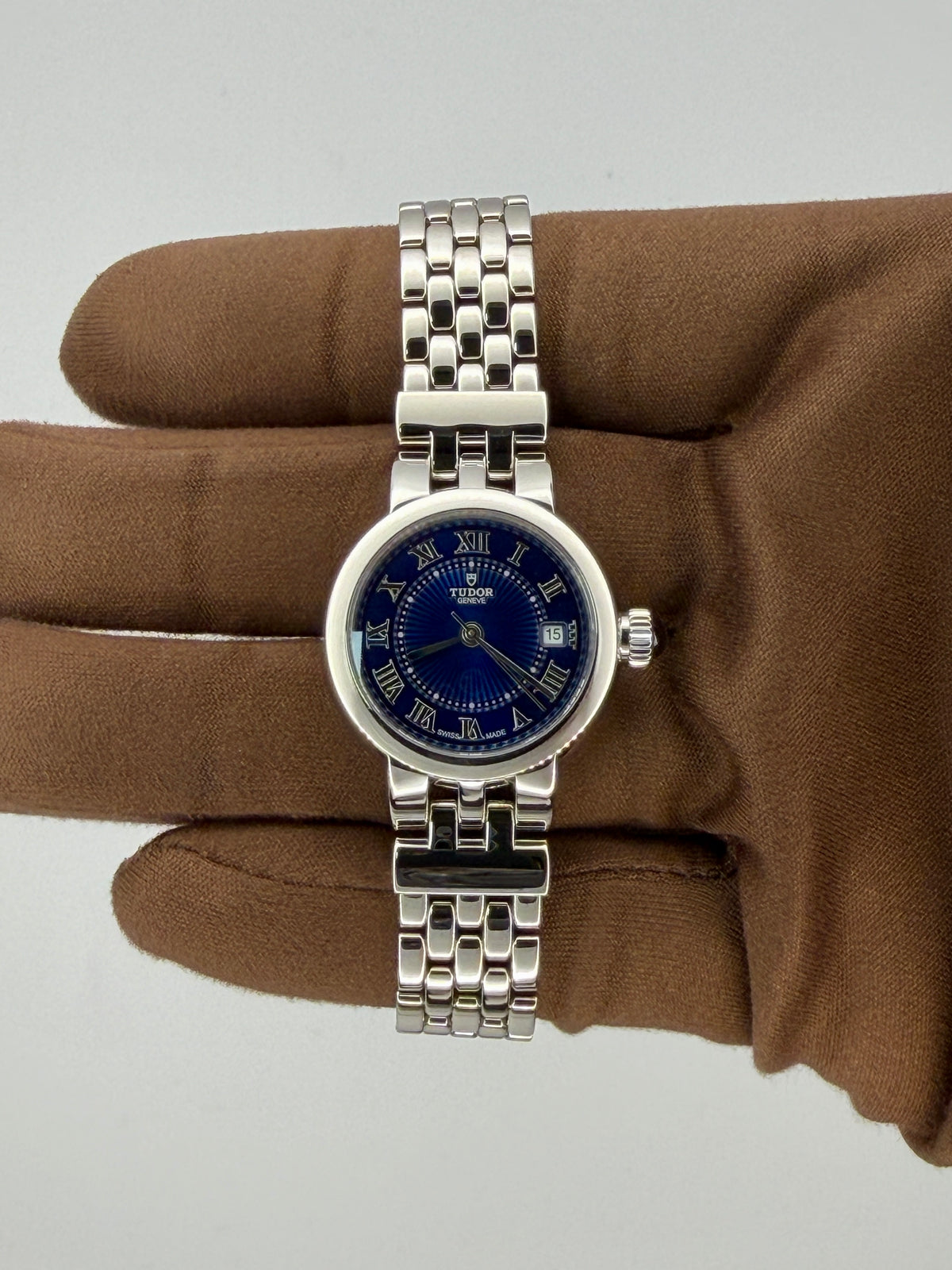 2025 Tudor Clair de Rose 26mm Stainless Steel M35200-0009