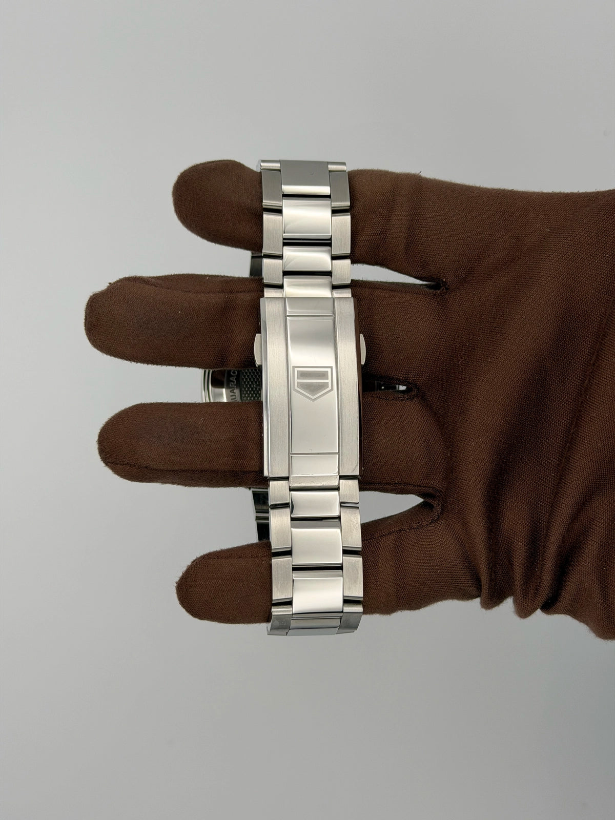 2026 TAG Heuer Aquaracer Professional 200 Date Quartz 40mm Stainless Steel CBP1110.BA0627