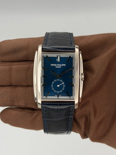 2015 Patek Philippe Gondolo 33.4 x 43mm White Gold 5124G-011